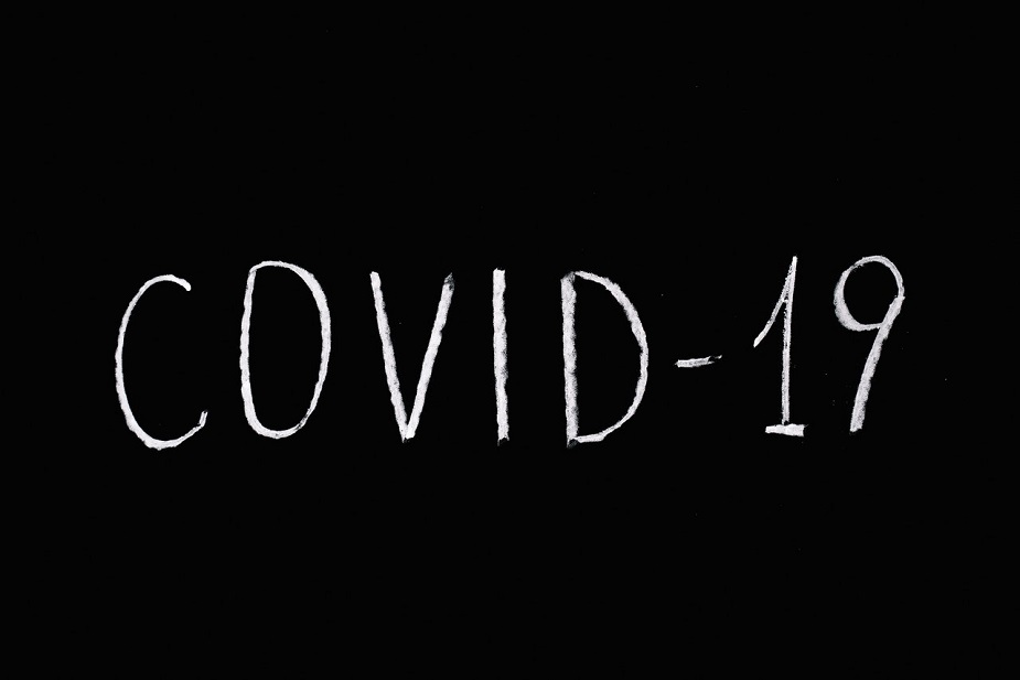 Covid-19 & gestes barrières, toujours d’actualité un an après
