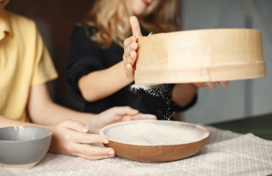 Technique culinaire : Tamiser la farine