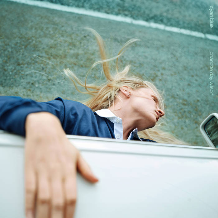 Album Cyan blue de Charlotte-Day-Wilson